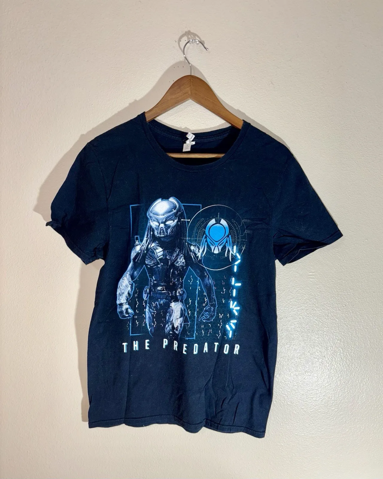 Vintage RARE 2000s Aliens vs Predator Y2K The Predator Movie Promo Shirt MEDIUM