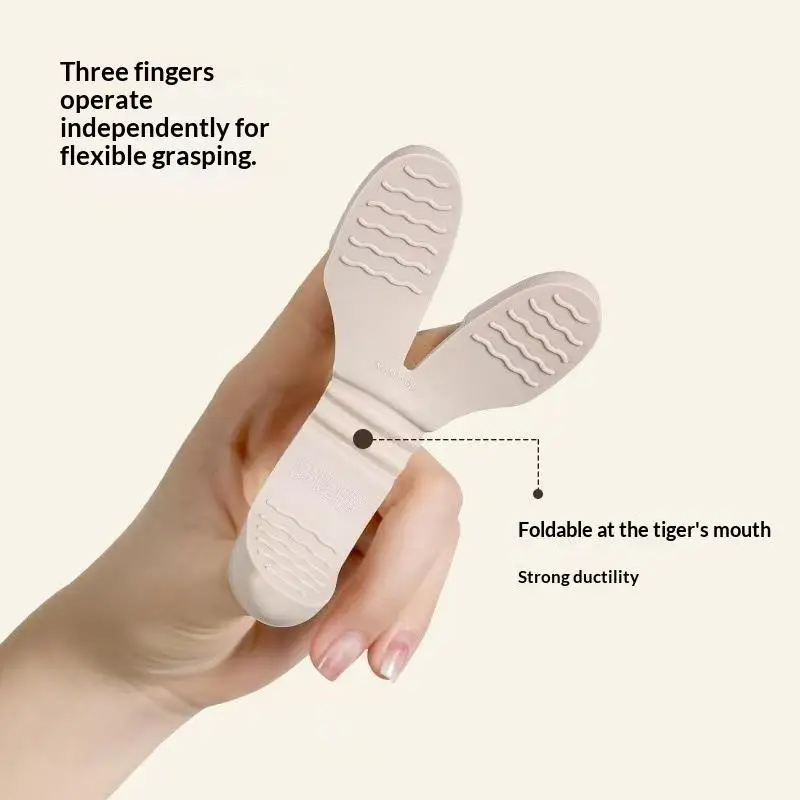Anti-Slip Silicone Cooking Gloves, Three-Finger Heat Resistant Oven Mitts, Portable Kitchen Gadget With Built-in Clip