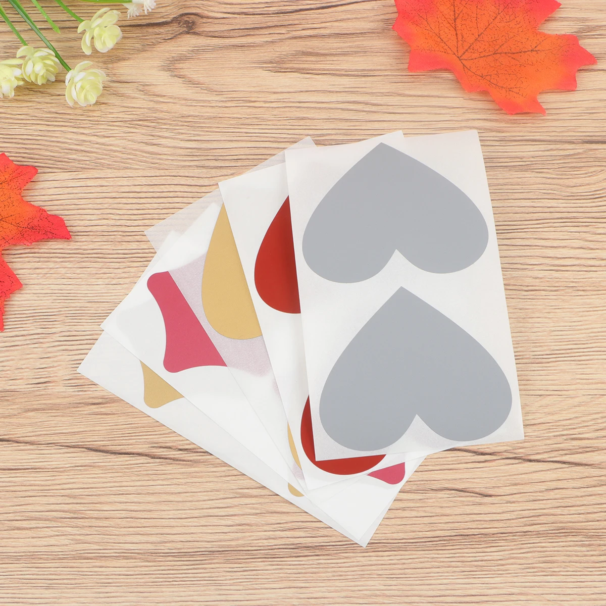 

50 шт., клейкая подложка, принт звезды и сердца, яркий дизайн, идеально подходит для сообщений «сделай сам», раскрытие пола, сувениры для вечеринок