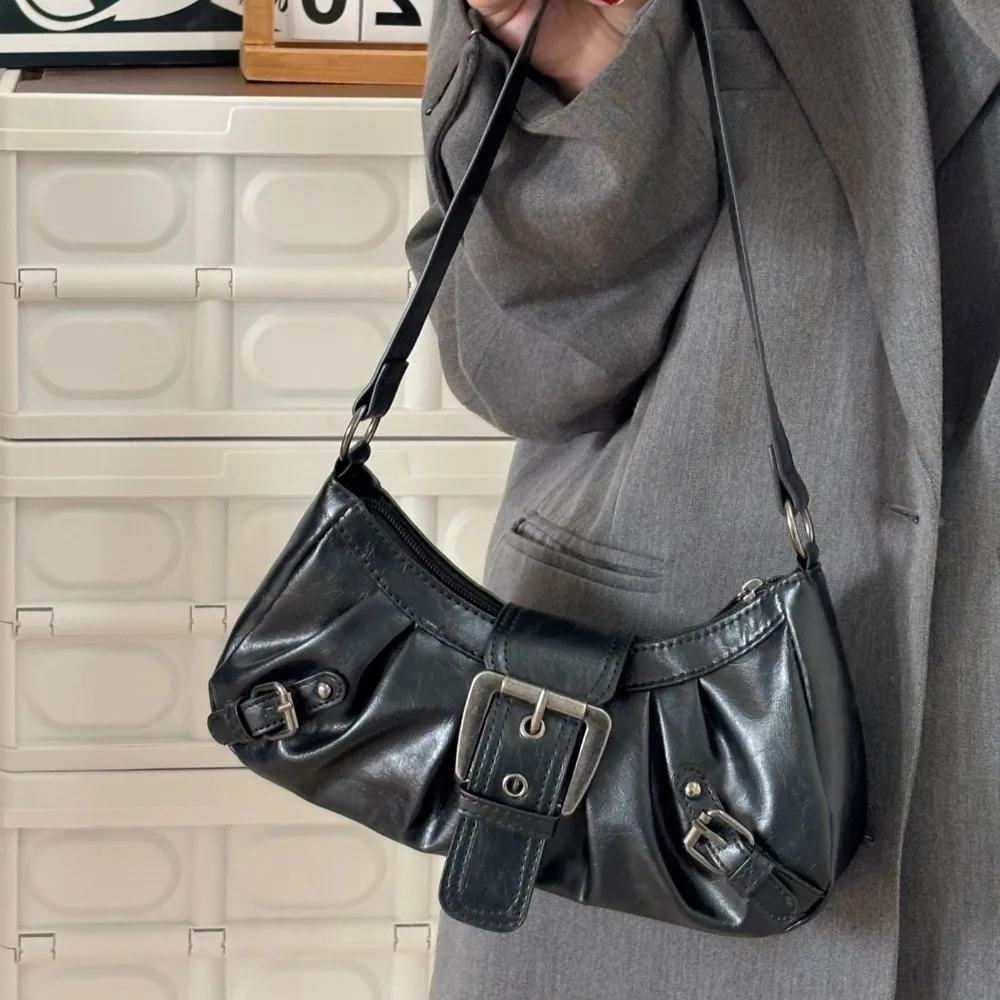 Korean Style Y2K Underarm Bag Elegant Fashion Design Single Shoulder Bag Solid Color Streetwear Retro Leather Handbag Outdoor