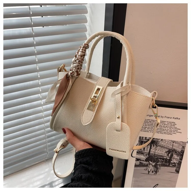 High Quality Hot Selling Wholesale Niche Fashion Basket Large Capacity Crossbody Leather Bag Hand-held Ribbon Bucket Bag Women