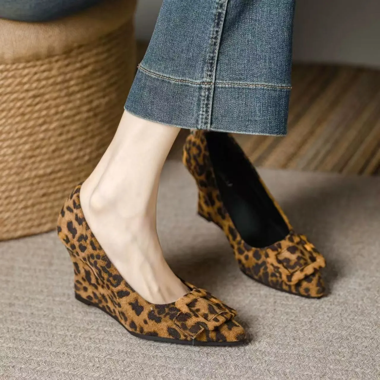 

Fashion Leopard Office Work Women's Shoes Wedge Soft Sheepskin Commuter Elegant Woman Heeled Shoes luxury heels Ladies Pumps