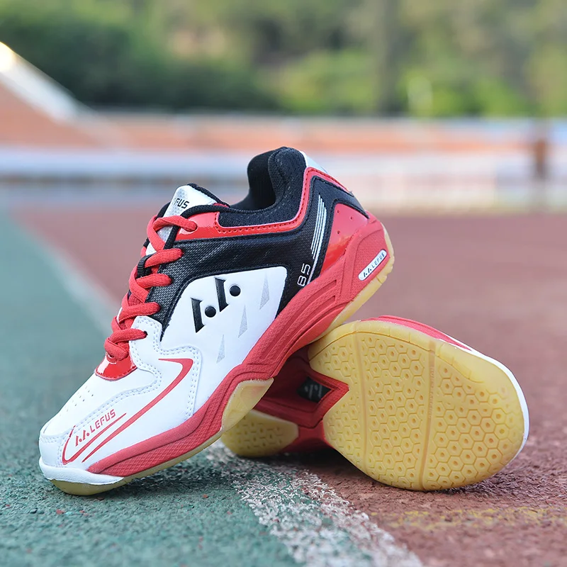 

2026 Badminton Shoes Men Professional Wear Resistant Golf Shoes High Quality Training Sneakers Competition