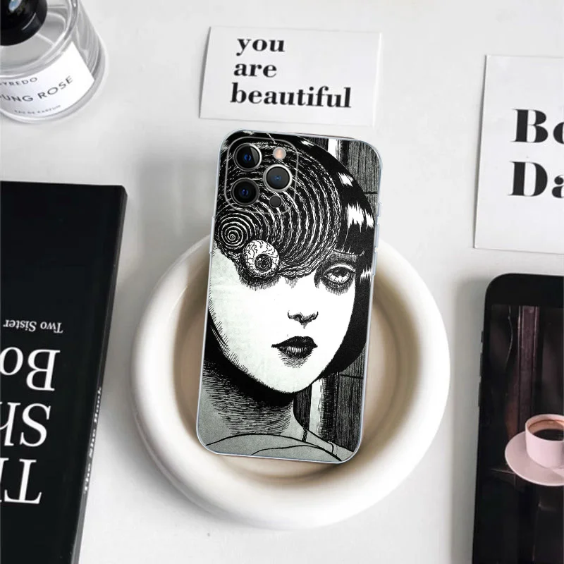 Black Junji Itos Tomies Phone Case For iPhone 15 14 11 12 13 Mini Pro XS Max Cover 6 7 8 Plus X XR SE 2020 Funda Shell