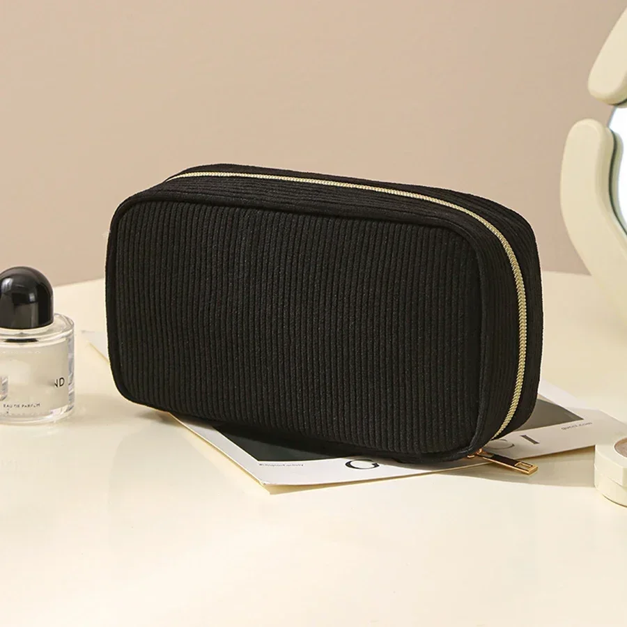 المرأة حقيبة مستحضرات التجميل سروال قصير بلون ماكياج الحقيبة السفر المحمولة غسل أدوات الزينة حقيبة التخزين المنظم المحفظة