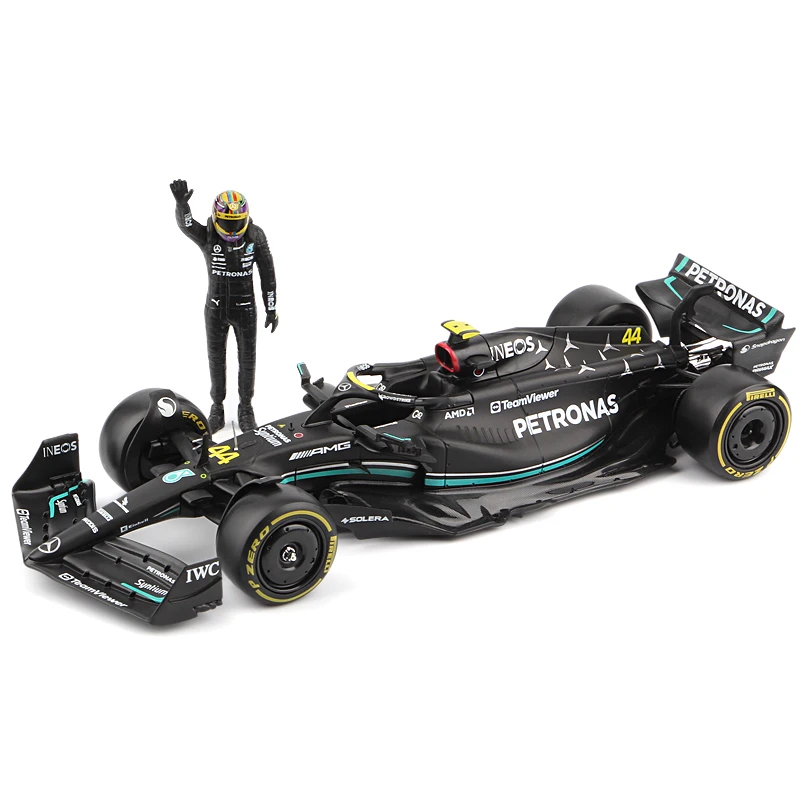 Bburago 1:24 Mercedes F1 Model W14 44# Hamilton Pilot Figurine Version Alloy Car 2023 Racing Die Cast Vehicles Toy Collection