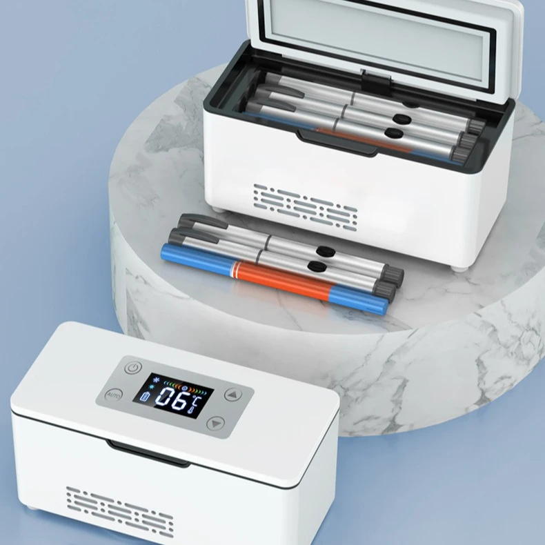 

Портативный термоконтейнер для инсулина с цифровым контролем температуры 2-8°C ° Портативный холодильник для дома, улицы, автомобиля и путешествий (для медикаментов)