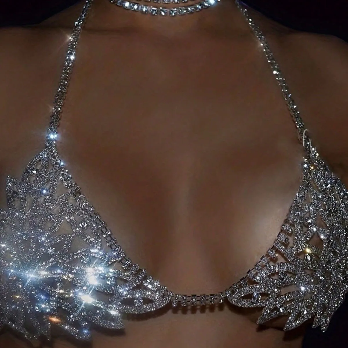 

1pc/Women's Crystal Bra Chain Body Jewelry, Sexy Floral Design, Perfect for Summer Parties, Beach, Bar Events, Elegant Accessory