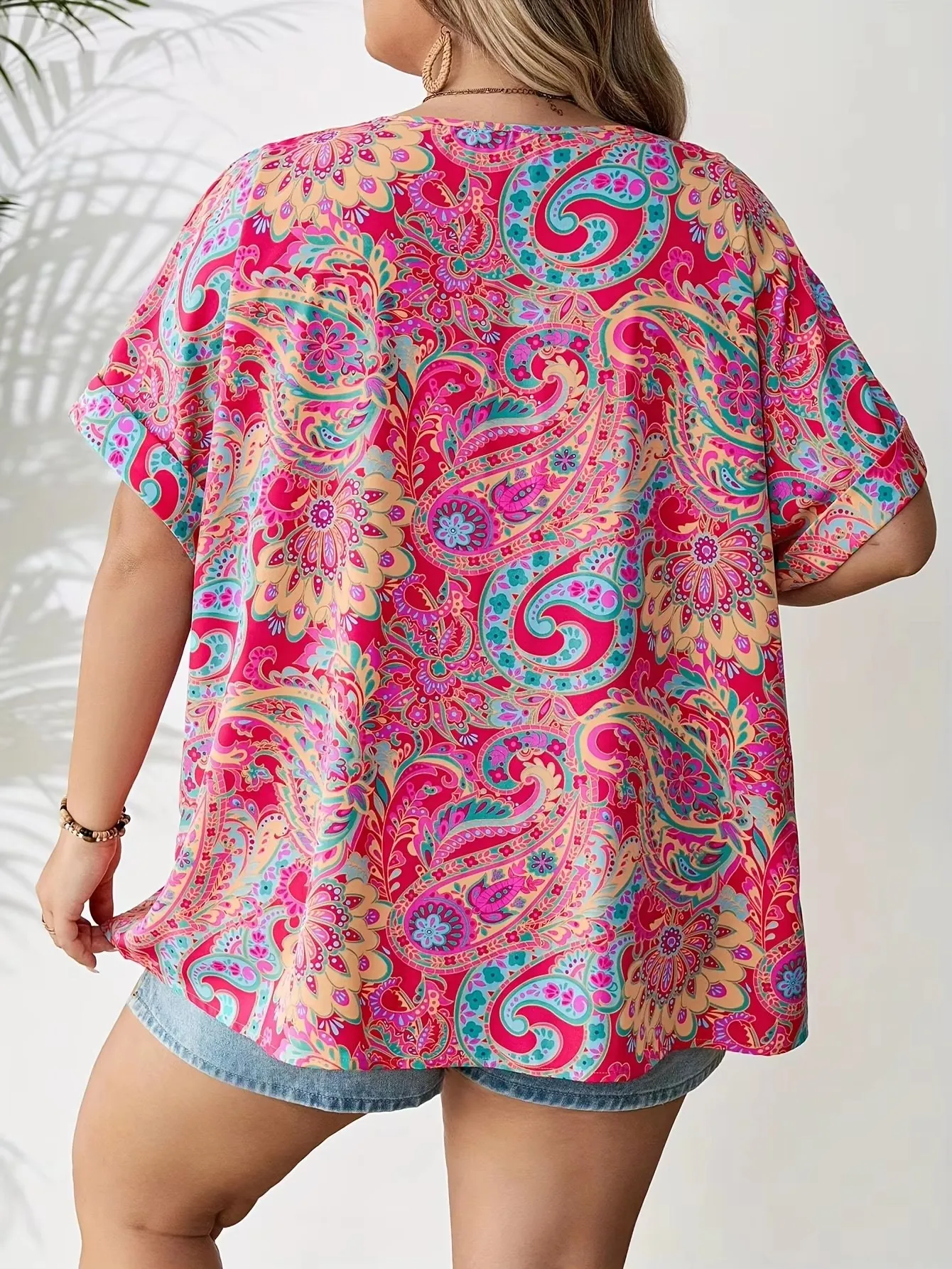 2025 Nuova camicia da donna con maniche Doman sparse casual stampata Paisley di grandi dimensioni