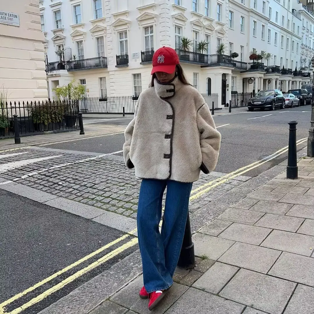 เสื้อโค้ทกันหนาวผู้หญิงทรงหลวมแฟชั่น ZAAR Design รุ่น Lazy Sle Retro Slimming หรือ Plu Fur Intimated Outerwear