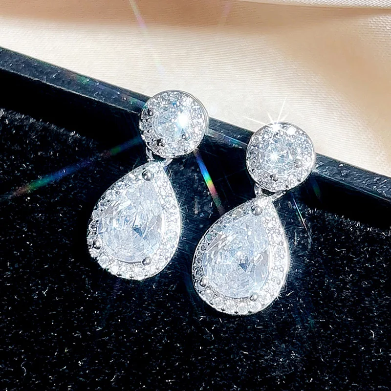 Huitan Gorgeous Drop Earrings for Women Shiny Luxury Waterdrop Cubic Zirconia Ear Accessories Fashion Wedding Bride Jewelry Gift
