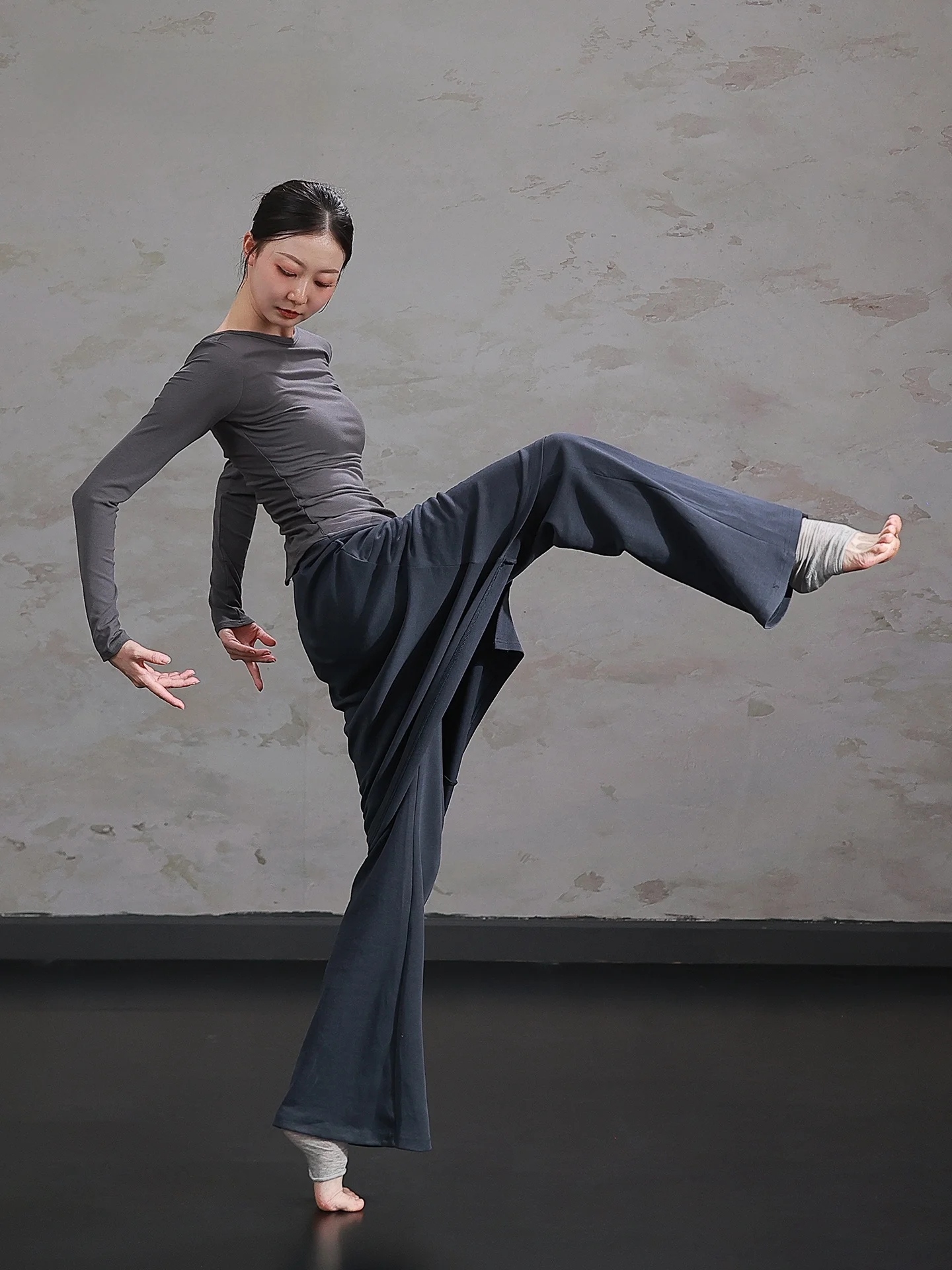 completo-da-danza-moderna-per-donna-bellissimo-abito-da-pratica-di-danza-completo-due-pezzi-con-leggings-da-balletto-abbigliamento-casual-per-la-stagione-autunnale-taglia-per-adulti