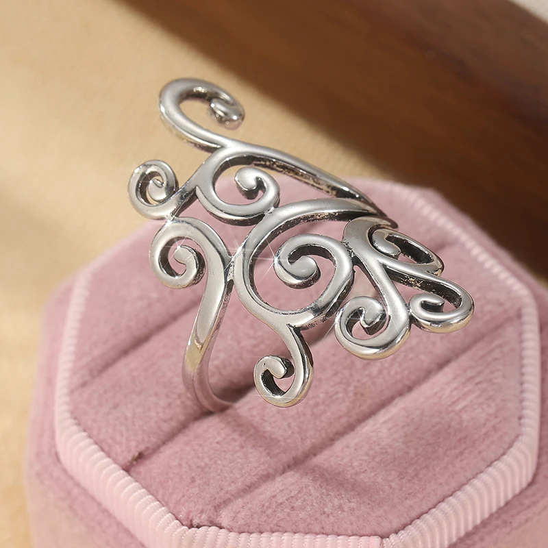 Vintage-Ring aus silberfarbenem Metall mit handgeschnitztem Hohlmuster für Damen, für den täglichen Gebrauch, Partyschmuck – Detail 4