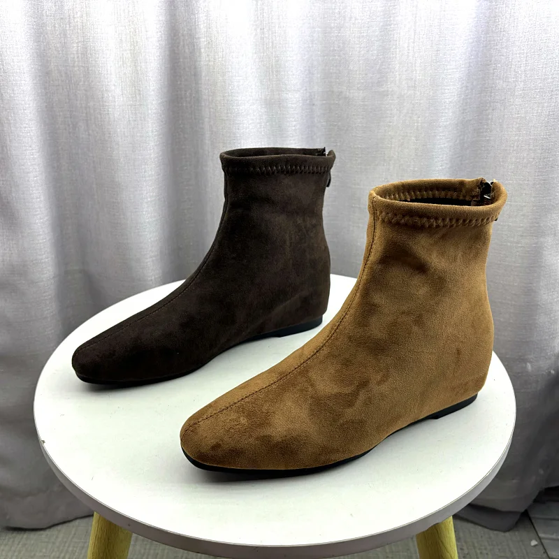 

Модные женские зимние ботинки 2025: Теплые короткие ботинки на низком каблуке с квадратным носком, из бархата, в европейском стиле, для молодежи