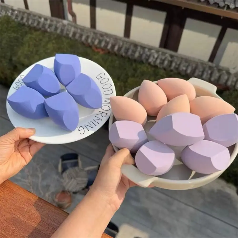 超大型メイクアップブレンダー,ドライスポンジとウェットスポンジ,トラベルマストアイテム,ライト,コスメティックパフ,3カット,8cm