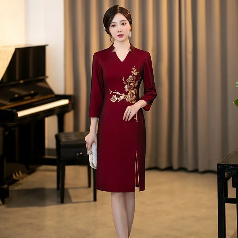 

2023 Wedding Cheongsam Banquet Dress Chinese Style Traditional Mother Of The Bride Groom Dress Mid-sleeve Wedding Improved Qipao