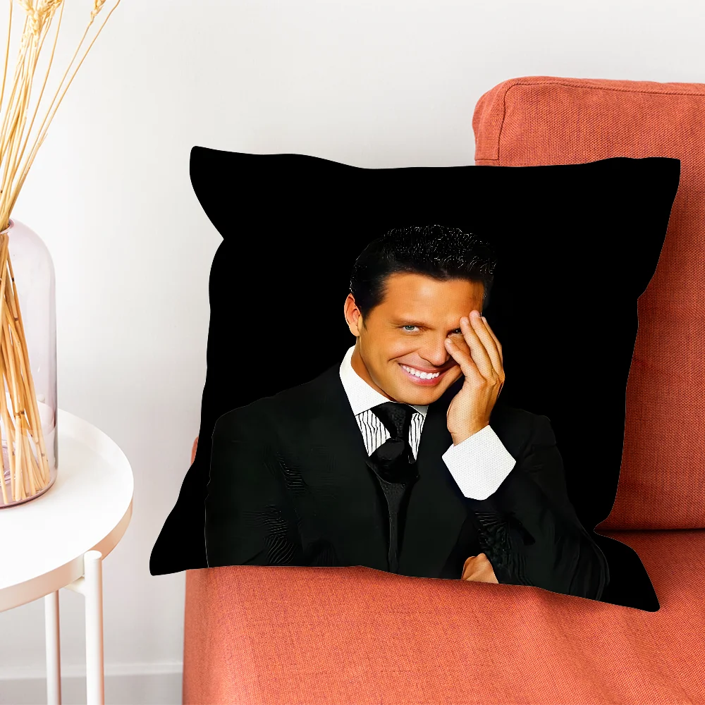 L-Luis Miguel Singer Pillow Case Pillow Case Living Room Sofa Cushion Cover Suitable For Home Bedroom Room Decoration