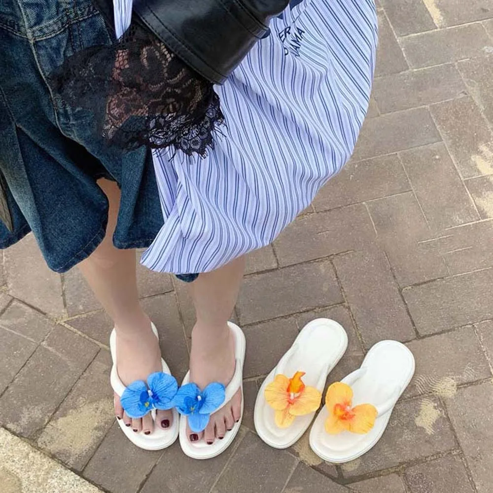 

Creative Soft Butterfly Orchid Flip Flops Anti-slip Thickened Moth Orchid Household Shoes PE PVC Women Flower Slippers Pool