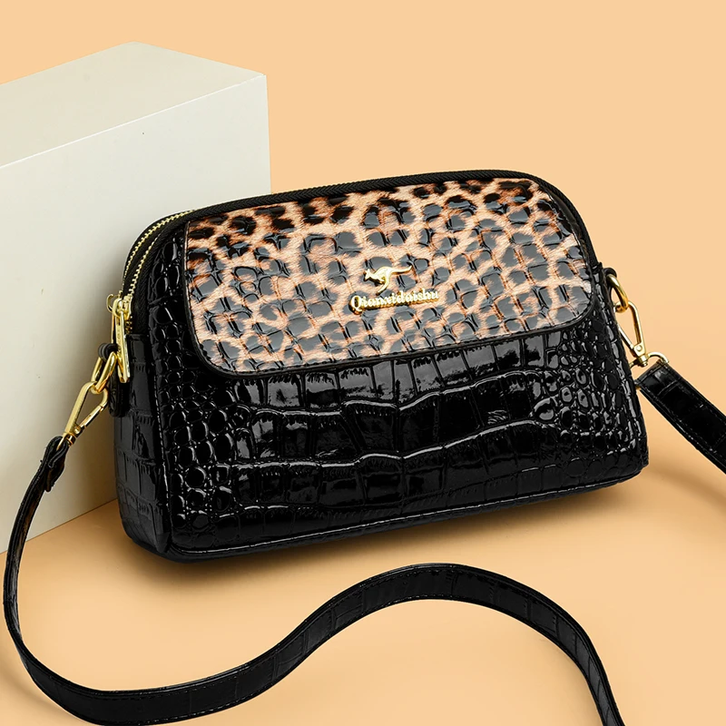 

PU Zipper Large Capacity Shoulder Bag 2026 Versatile Casual Temperament Bags New Trendy Fashion Commuting Women's Handbags