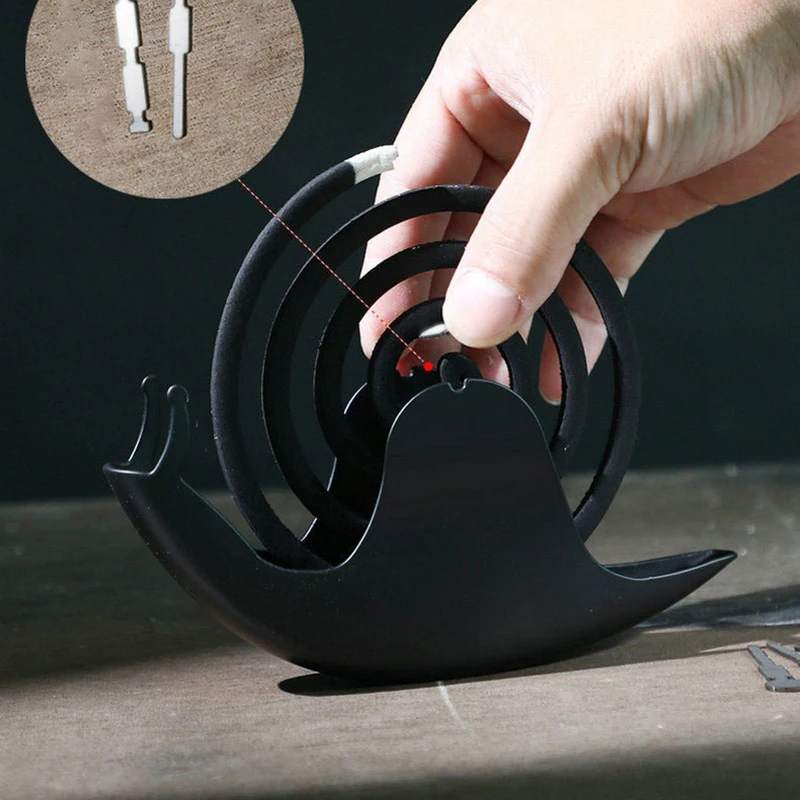 1pc Cute Snail Shape Mosquito Coil Incense Holder Shelf Retro Iron Metal Stand Ornament for Home Bedroom Decoration