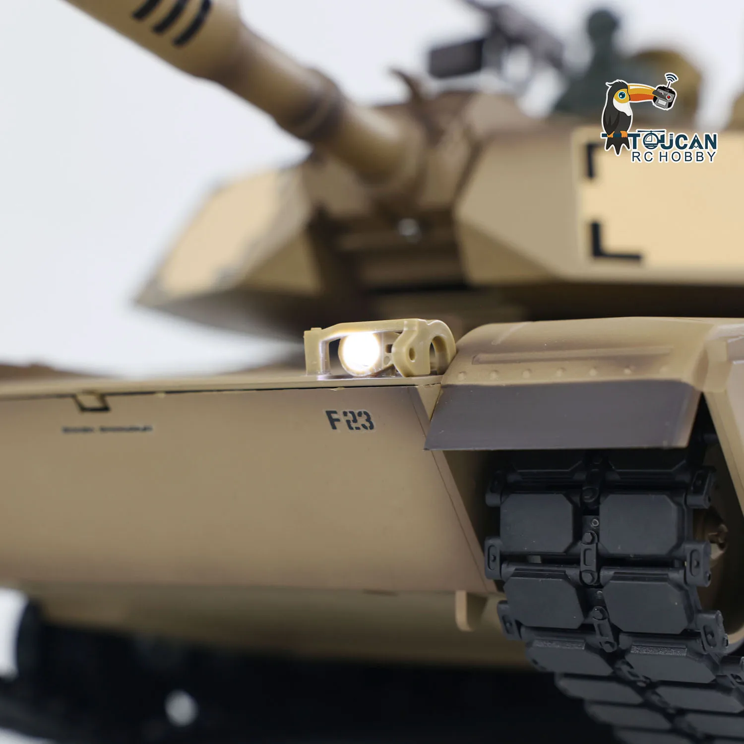 Heng Long รีโมทคอนโทรลถัง 1/16 Scale 2.4 Ghz 7.0 พลาสติก Ver M1A2 Abrams RTR RC ถัง 3918 ของเล่น TH17788