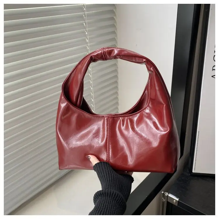 

2025 Vintage Tote Bag, Spacious Underarm Purse for Women, Textured Shoulder Bag, Fashion Day-to-Night Bag, Luxe Commuter Bag​