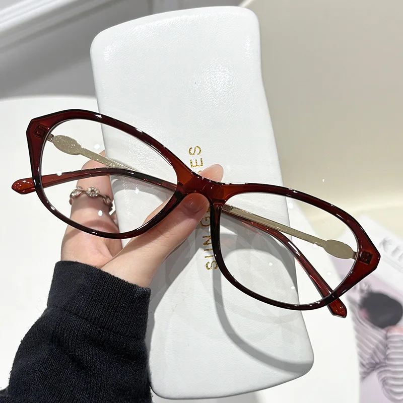 Suitable for Various Face Shapes Myopia Glasses Metal Frames Durable Metal Frames Anti Blue Light with Finished Myopia Glasses