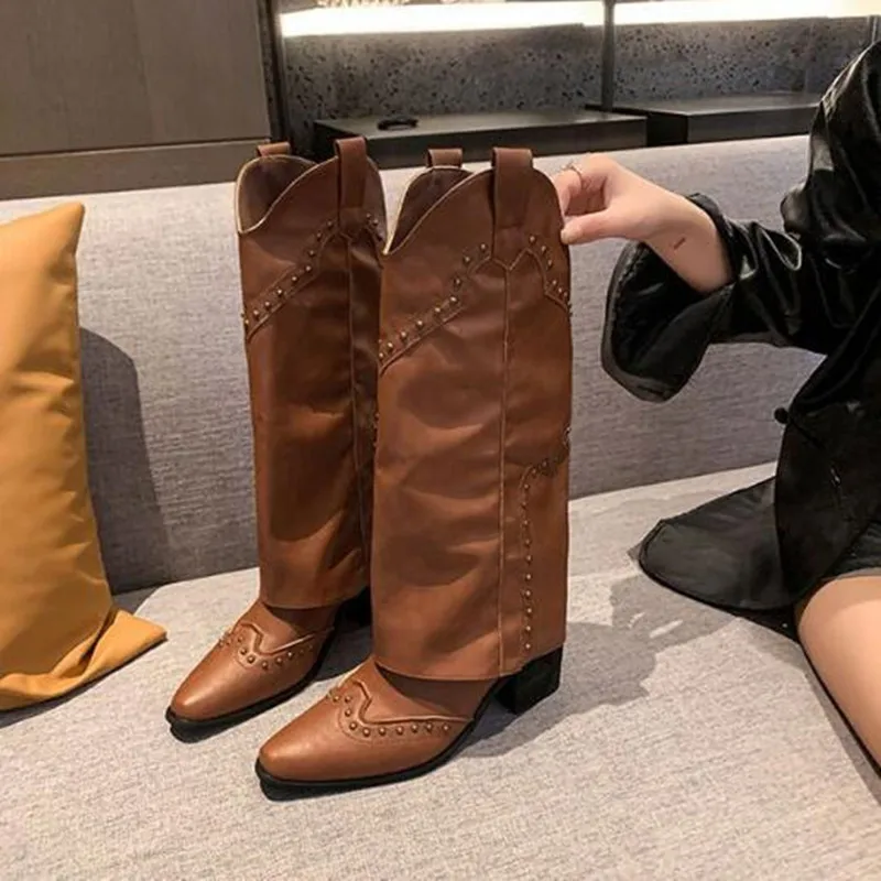 2025 Women Square Heel Cowboy Boots Western Short Leather Knee High Luxury Designer Gothic Punk Rock Shoes Vintage Studded Boot