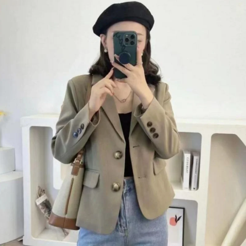 Jacket for Women Short Ccropped Casual Spring Clothing Korean Blazers Fall Outfits Trend Womens Blazer Suits Tailoring 2024 Coat