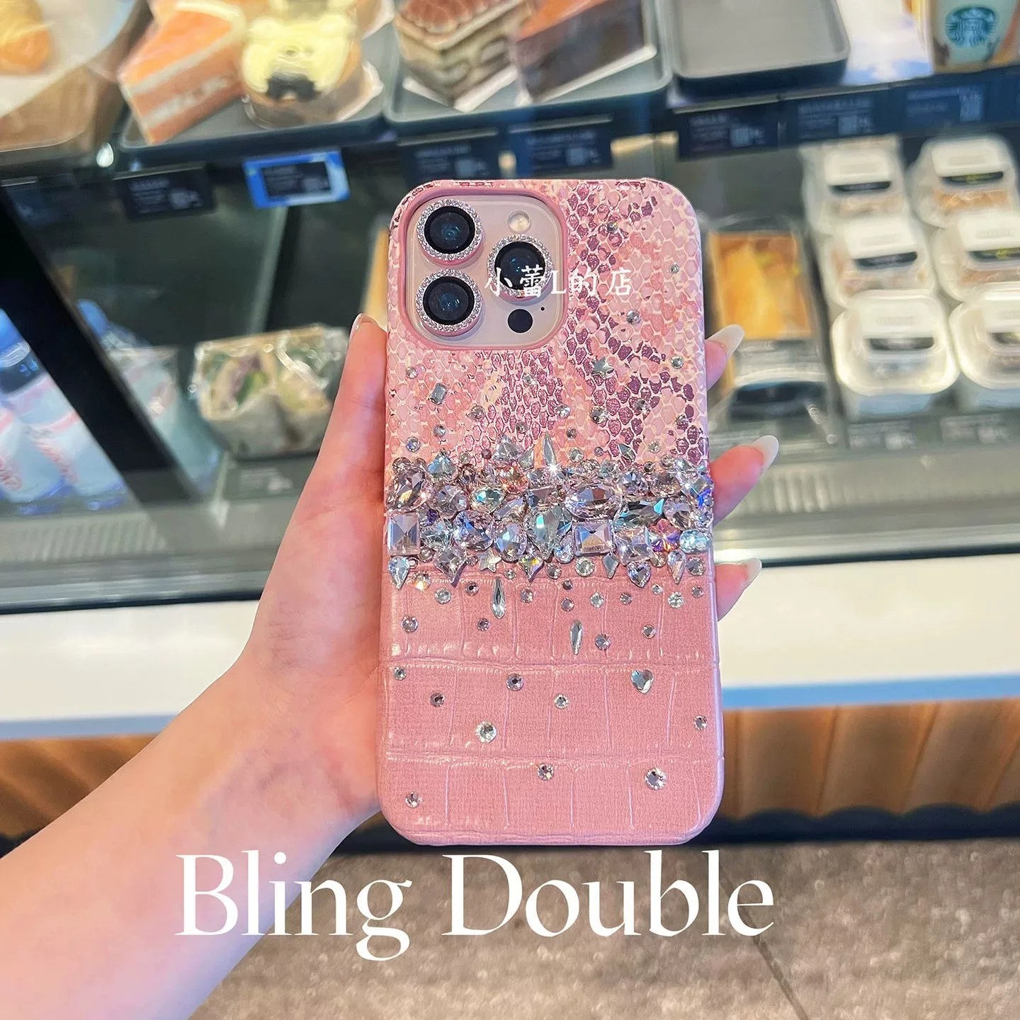 Custom-made alligator and snake skin rhinestone phone case, suitable for Apple phones, 7-10 days for delivery.