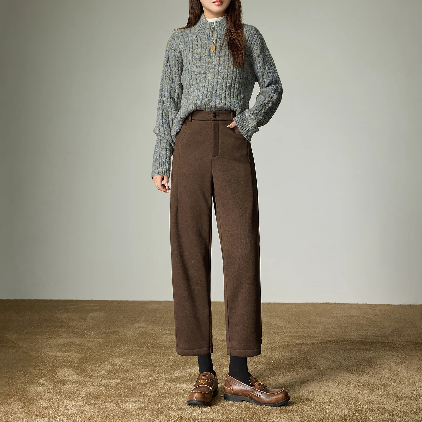 TOYOUTH سراويل تقليدية نسائية 2025 شتاء جديد ريترو مفكك نصف شق تصميم الصوف مبطن السراويل الصوفية اقتصاص #3