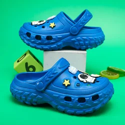 2024 nuove scarpe per bambini pantofola da ragazzo estate Indoor House scarpe Casual Sneaker zoccoli da spiaggia per scarpe da ragazzo sandali