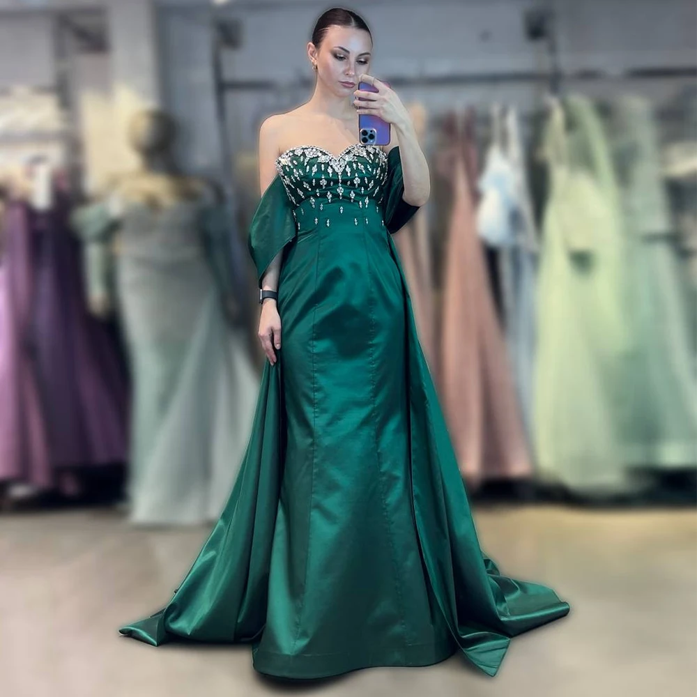 

Индивидуальное вечернее платье класса люкс с вырезом «сердечко», открытыми плечами, стразами, большим бантом и силуэтом «русалка» для торжественных мероприятий