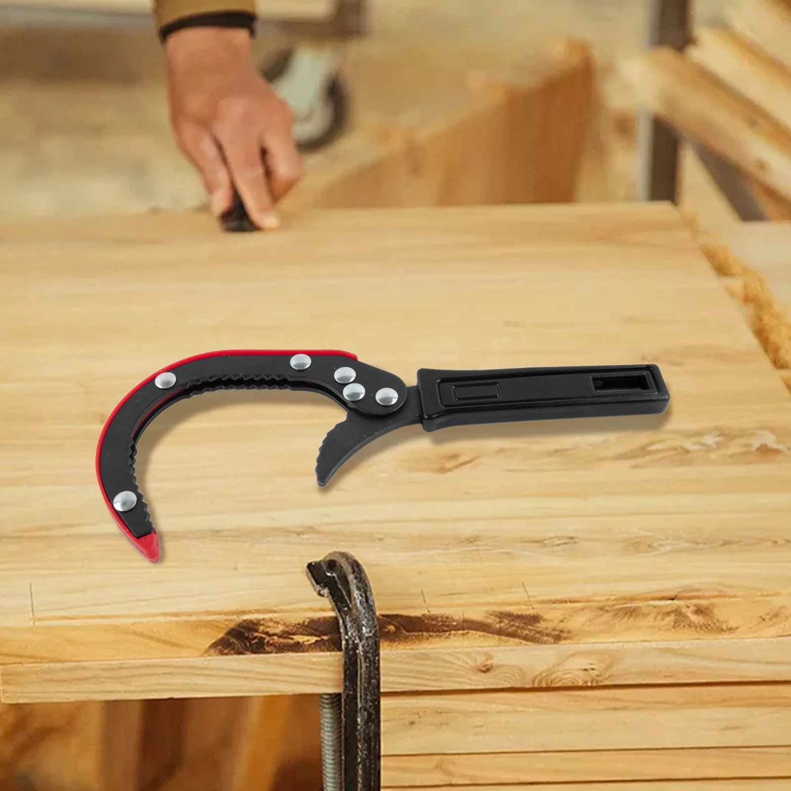 

Сверхмощные приложения. Гаечный ключ с магнитной крышкой фильтра для сверхмощных задач. Нескользящая ручка. Прецизионно обработанные губки.