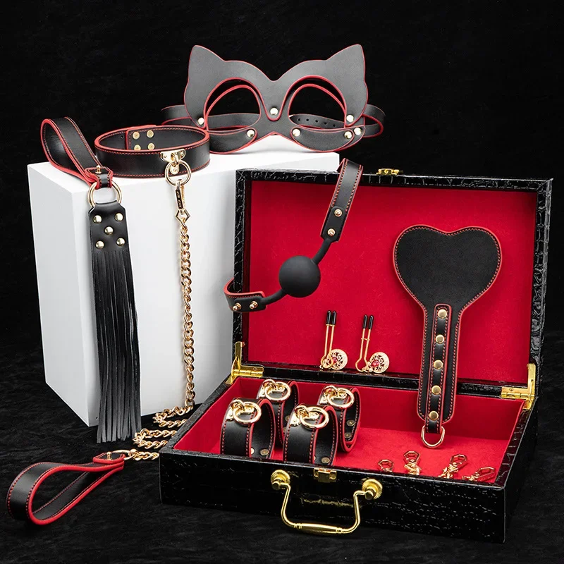 High-end sm props leather 8-piece set with box binding handcuffs traction collar punishment set-up whip adult products.