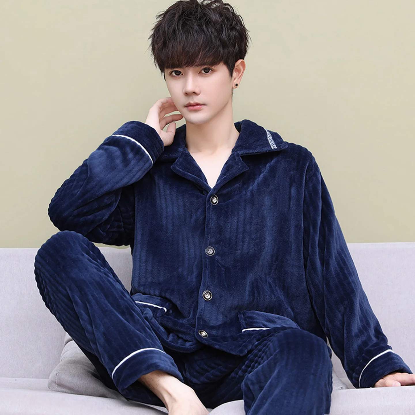 Hdx-navy-cut flower 2202