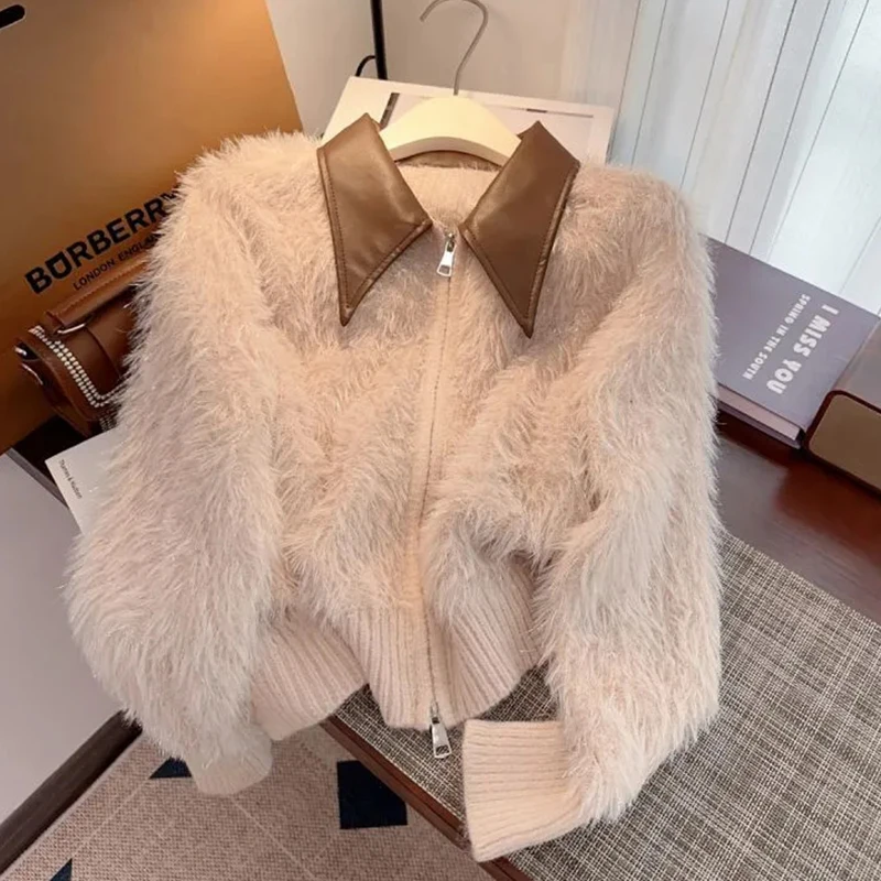 

Zipper Knitted Cardigan Women Fashion Leather Collar Patchwork French Sweaters Soft Plush Chic Loose Casual Sweet Fall Coats New