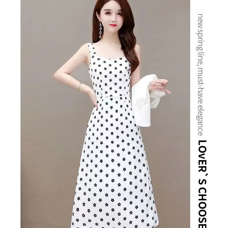 Fashionable Printed Dress for Women 2023 New Summer Fashionable Temperament Reducing Age Short Coat Two-piece Set