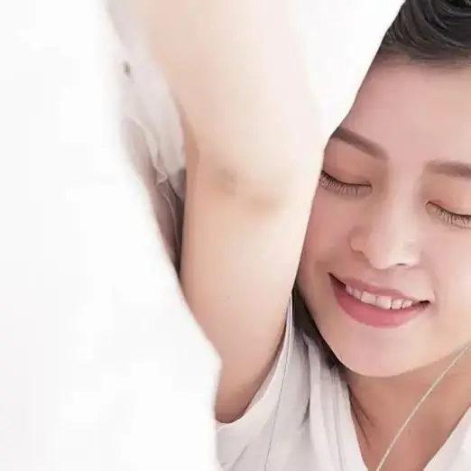 

Портативный многофункциональный аппарат для СЭС-терапии при нарушениях сна, мигрени, стрессе, тревоге и депрессии