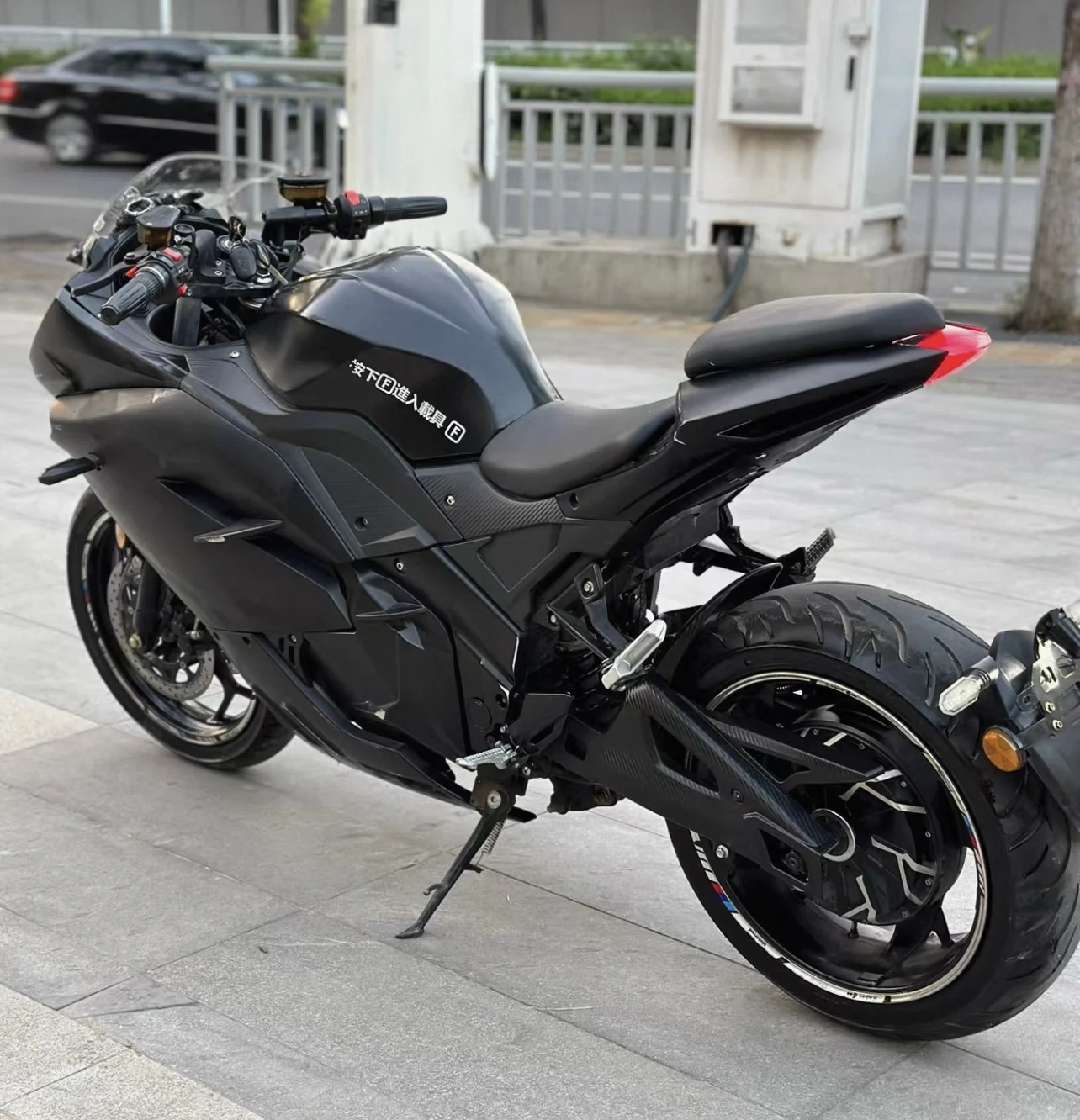 STLF High-power Motorcycle, Popular Used Motorcycle, Streebikes, 72v, 32a Sportbikes