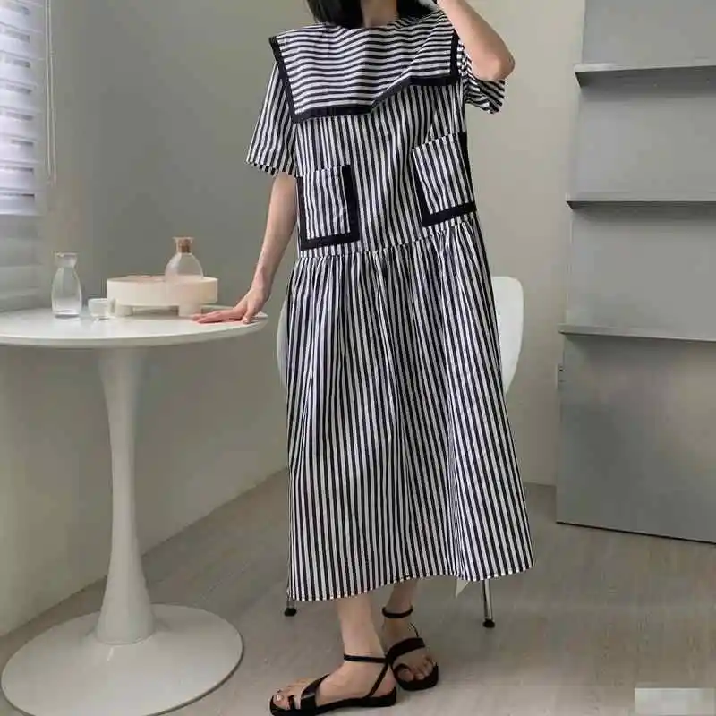 Chic Contrast Color… - image