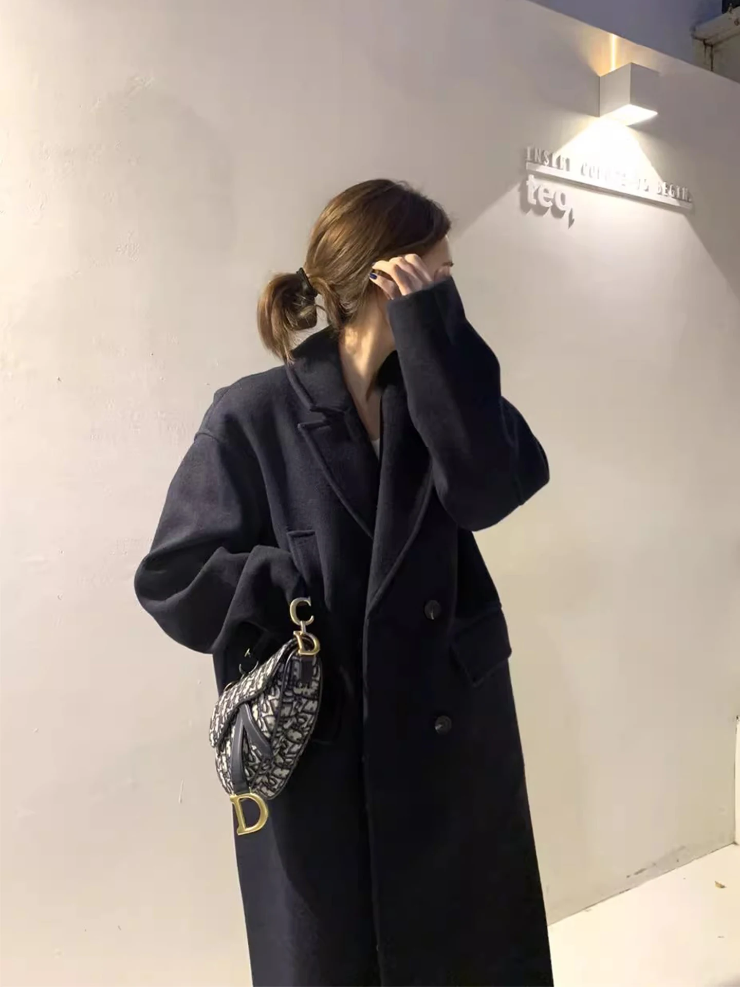 

Ele Bla шерстяное пальто женское, новинка зимы 2025, костюм в стиле ретро с воротником, корейская версия, Thiened Long Sve, чистый цвет