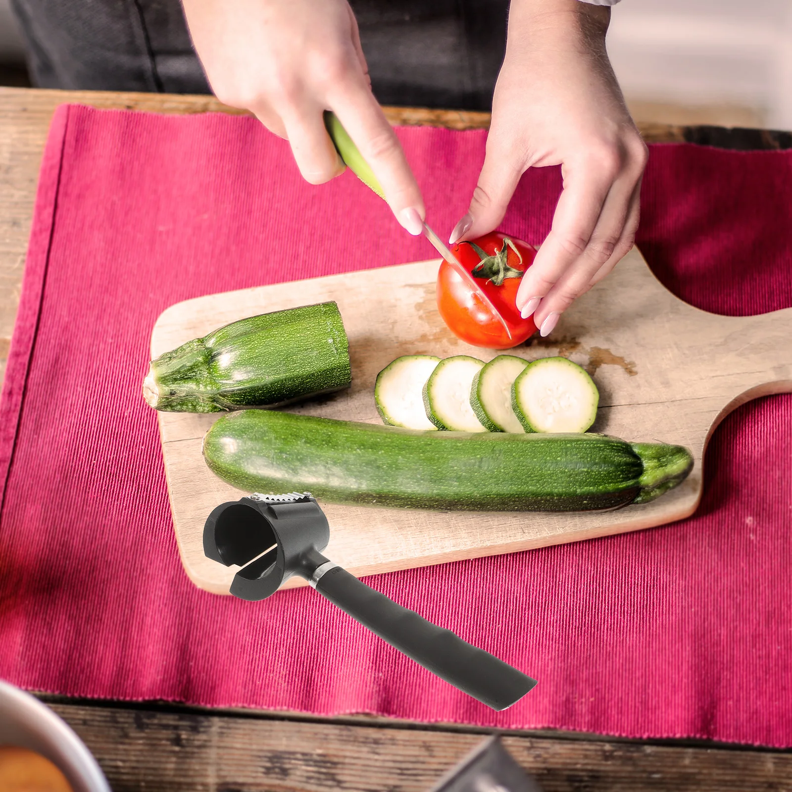 

1Pcs Carrot Curler Vegetable Slicer Peeler Spiral Grater Kitchen Multi-Function Vegetable Sharpener Carrot Curler