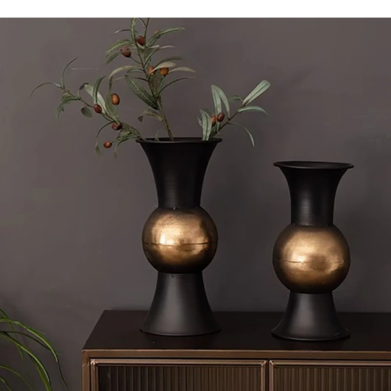 Vintage Metal Iron Vase Living Room Desktop Geometric Flower Implement Arrangement Home Decorative