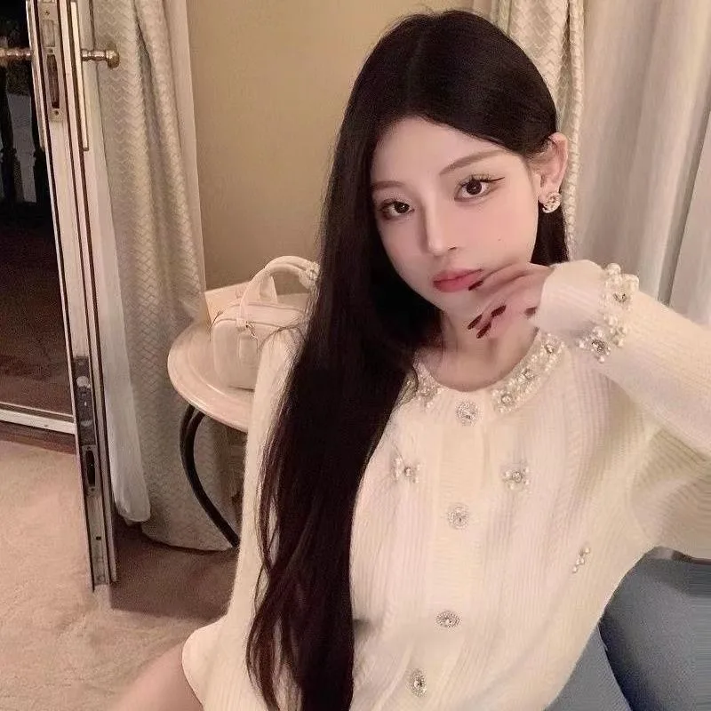 

Elegant Fashion Heavy Cardigan Coat Women Sweet Beading O-neck Slim Fit Tops Mujer 2025 Early Autumn New Long Sleeve Sweaters