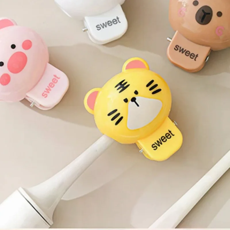 

4PCS 1/2/ AnimaLs Toothbrush Head Cover Clip s Capibara Portable ELectric Toothbrush Dustproof Head Protector Cap HousehoLd