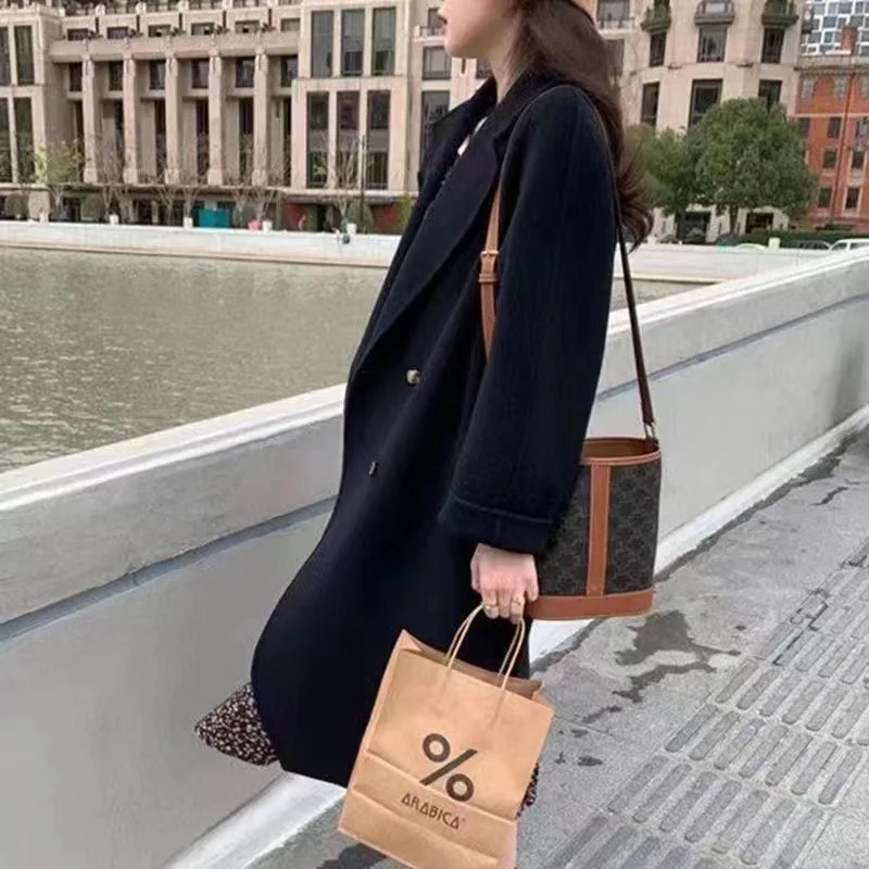 Hepburn Style Double-sided Woolen Big Clothes for Women's Clothing in Autumn and Winter 2025 New Small and High-end Woolen Coat