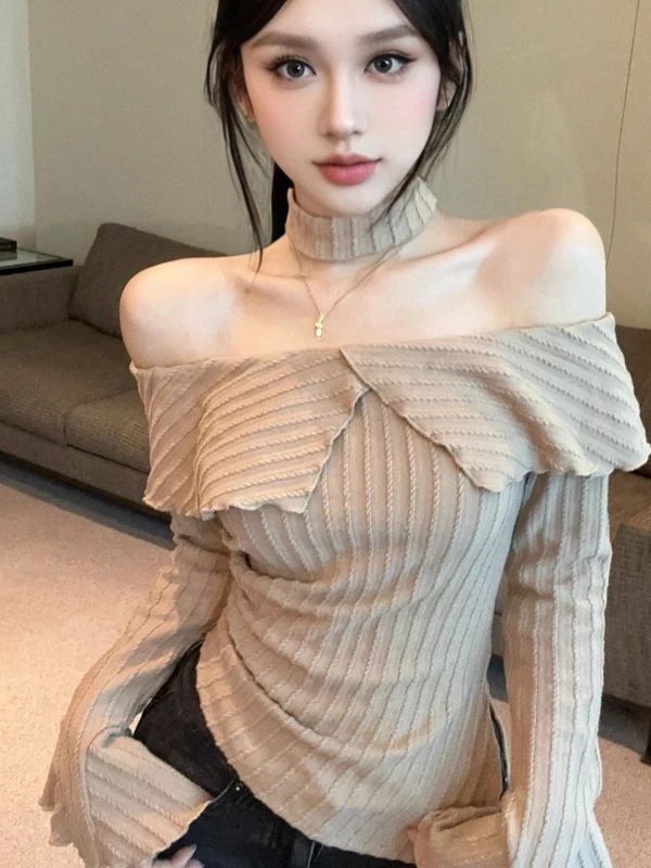 

Shoulder Bared Long Sleeve Bell Bottom Shirt Women's Fashion Korean Style Knitted Base Top Pure Color Commute Suitable Autumn