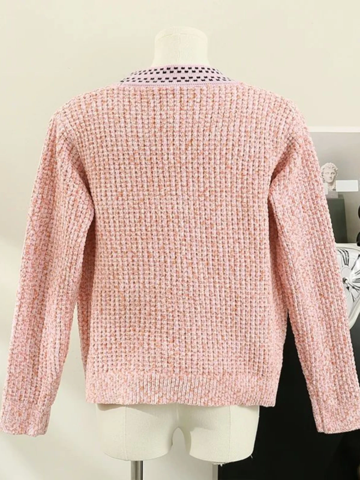 Top in maglia con bottoni perlato francese Sle V-ne Little Fraance Sle Calore Riscaldamento Colore puro Dolce Sle Lungo Sve Vestibilità ampia