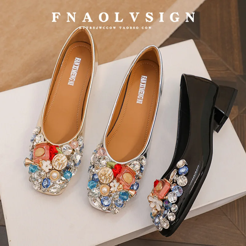 Women Square Toe Rhinestone Decorated Flat Shoes Thick Heels Shallow Mouth Bean Shoes Patent Leather Casual Loafers Fashionable